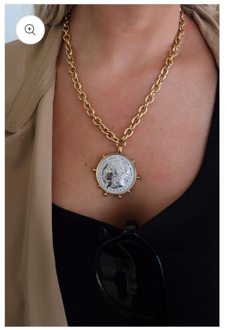 ChanSutt Silver Coin Gold Chained Necklace