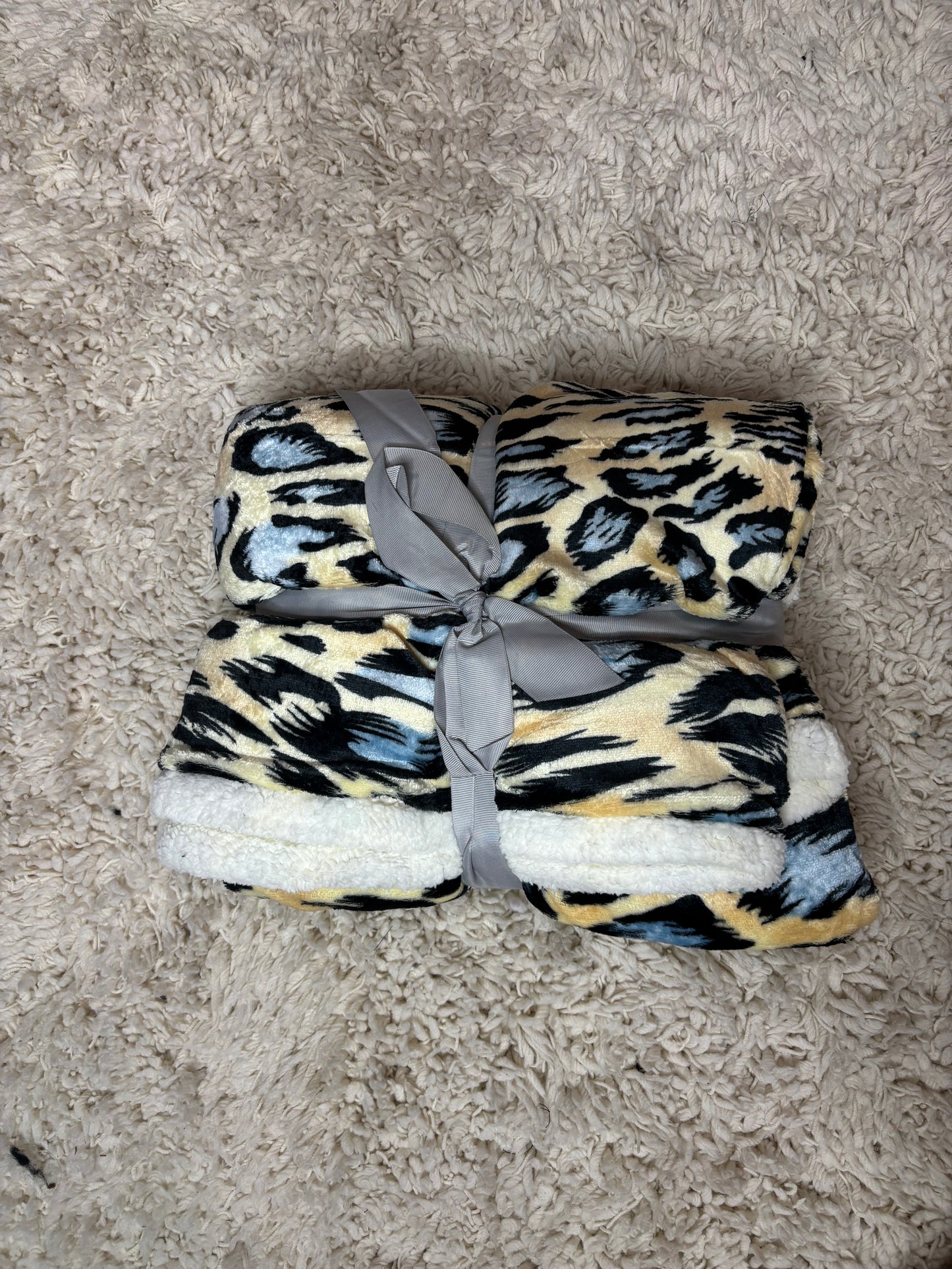 Plush Suzie Q Blankets