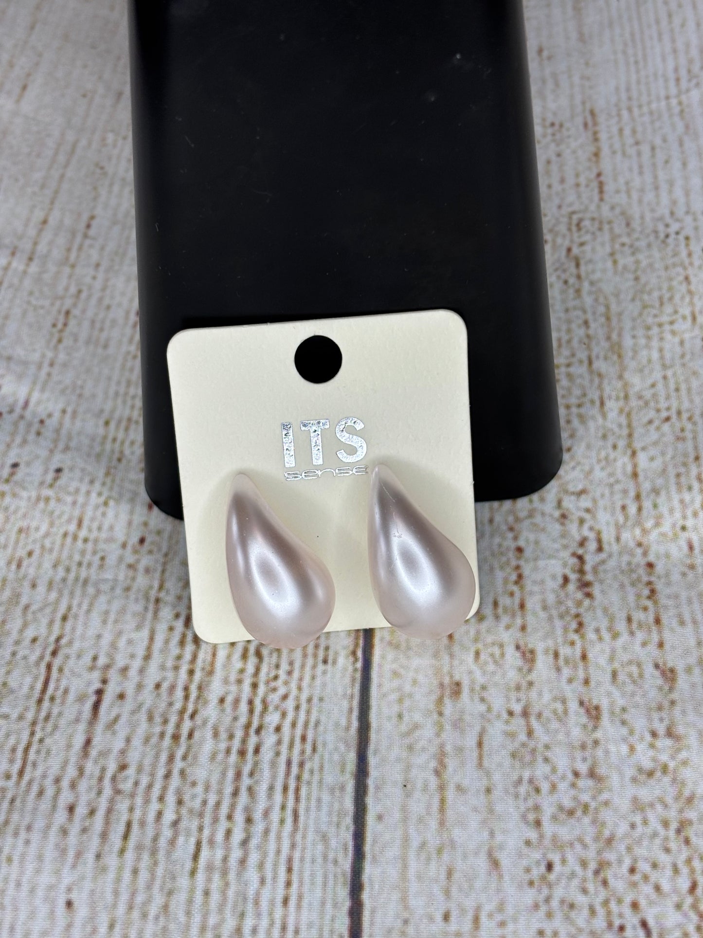 Pearl Tear Drop Earrings