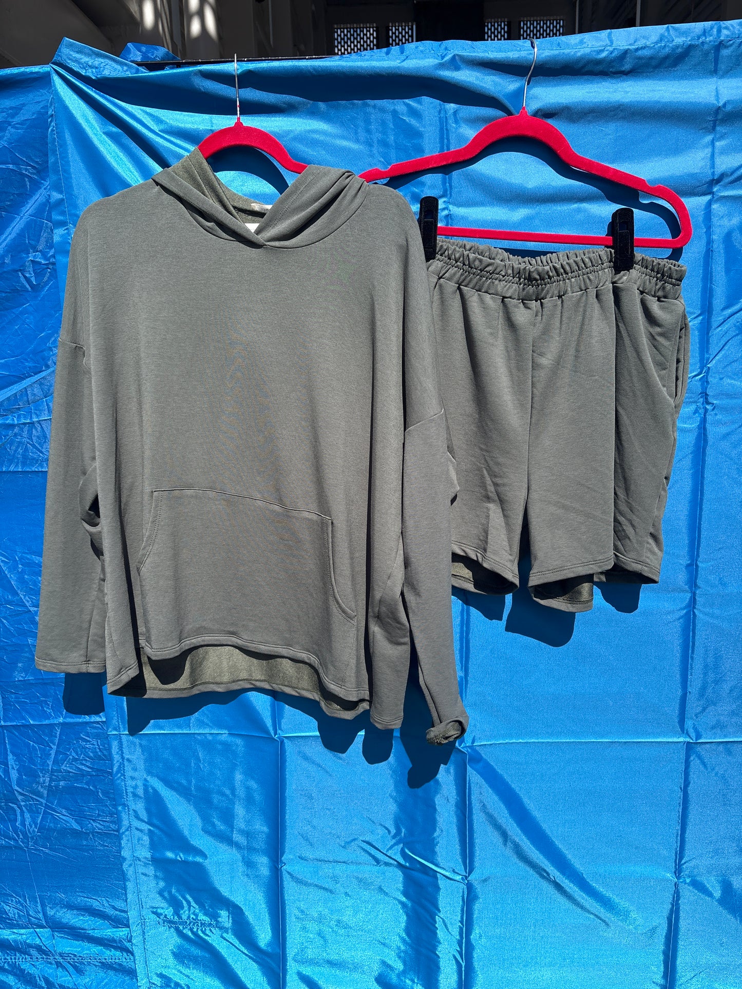 Rhea & Thea Dark Green Set with Shorts and Hoodie