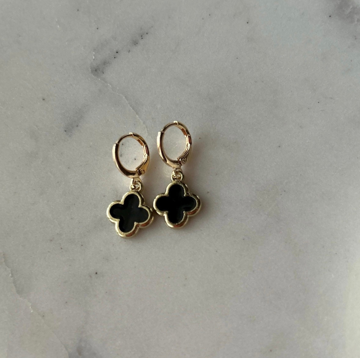 Clover Shaped Dangle Earrings