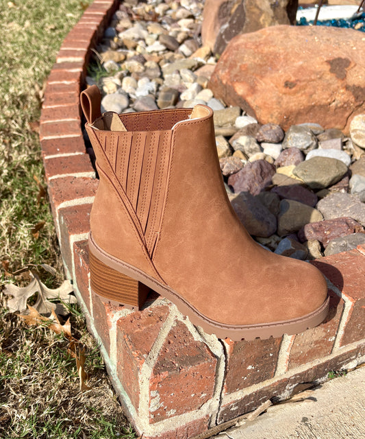 Soda Suede Ankle Boots - Camel