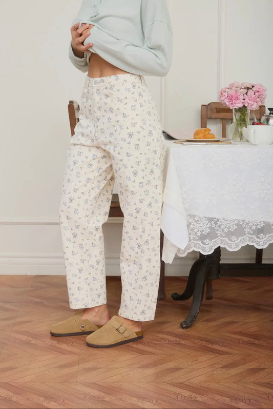Blu Pepper White and Blue Floral Barrel Jeans