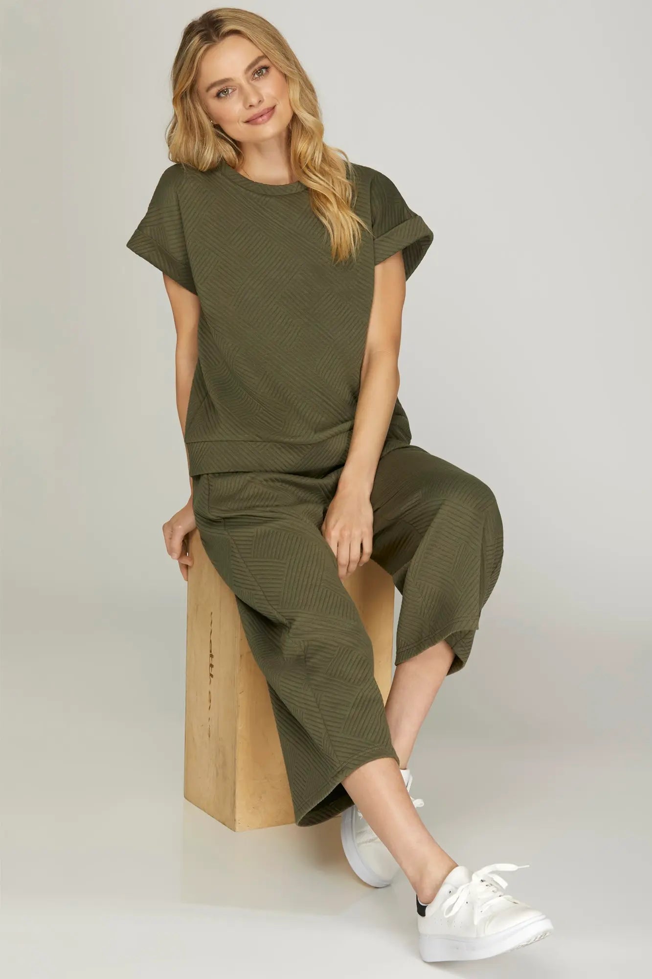 She & Sky Olive Quilted Textured Set