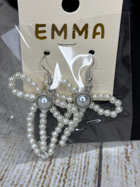 AB Pearl Bow Dangle Earring