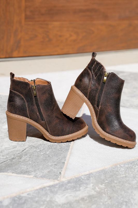 Corky’s Round Toe Rocky Top Espresso Crinkle Boot