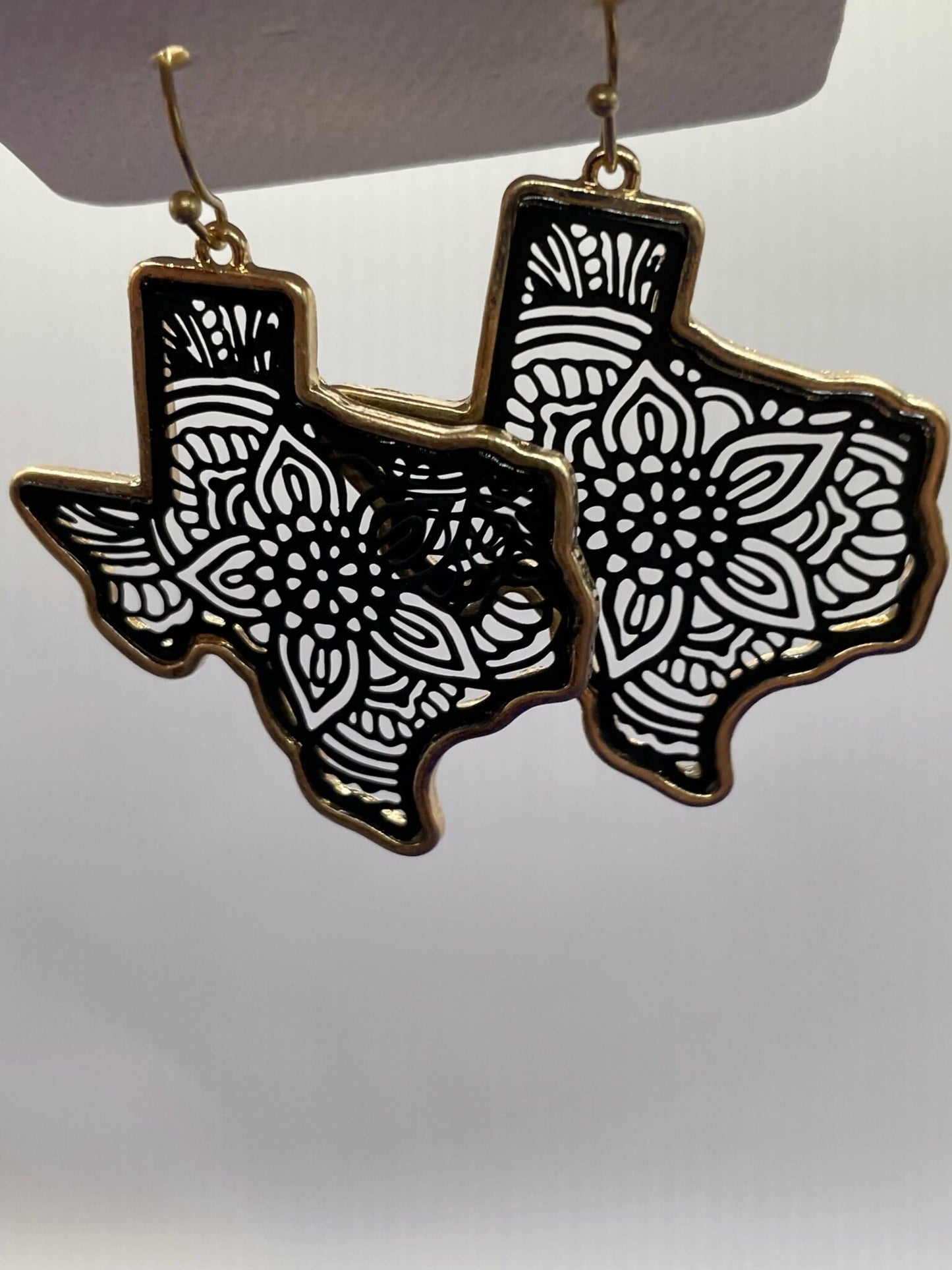 Black Hollow Texas Dangle