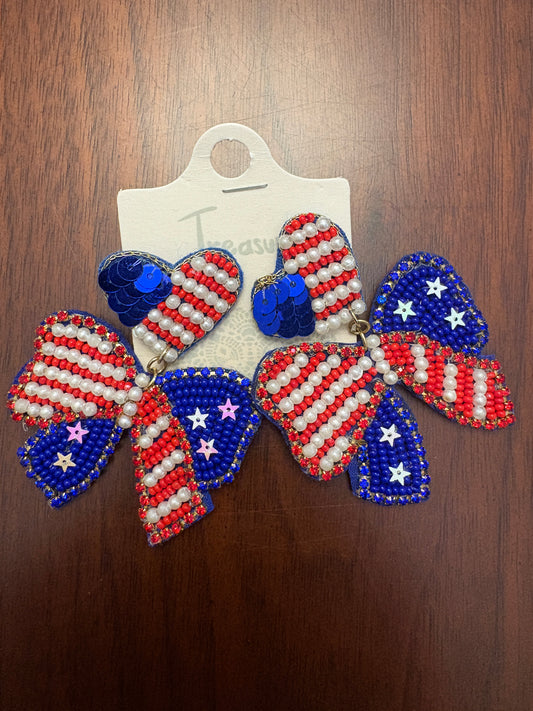 Beaded Red, White & Blue American Flag Heart/Bow Dangle Earrings