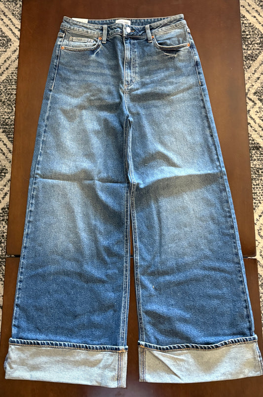 Sneak Peek High Rise Wide Leg Fit jeans