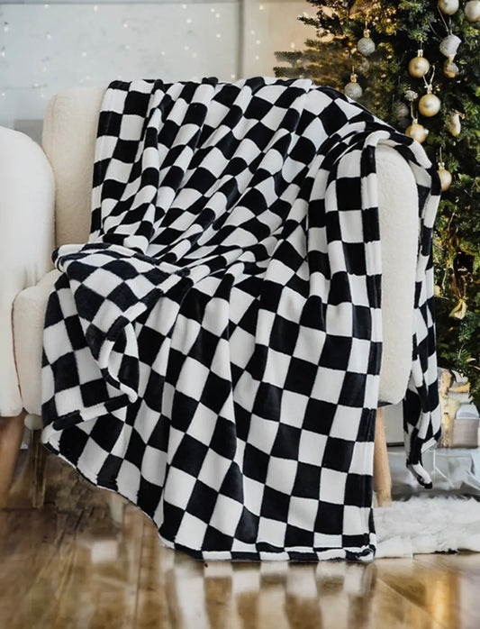 Checkered Printed Soft Throw Blanket