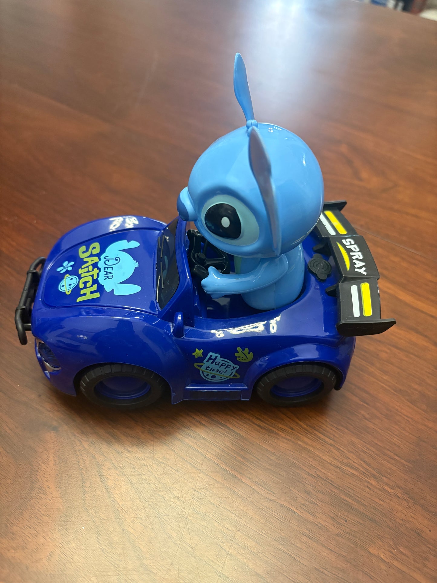 Stitch Spray Car