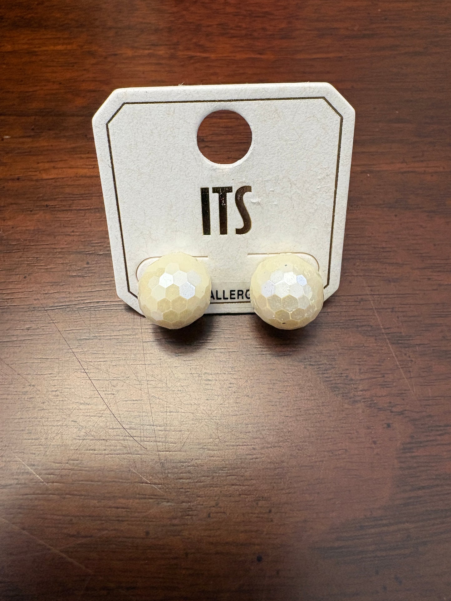 Round Stud Earrings