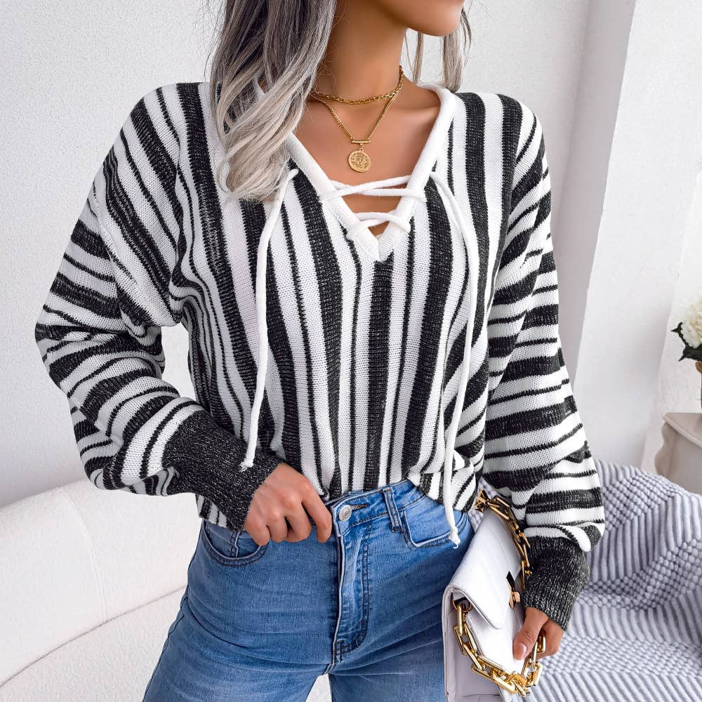 STRIPED SWEATER WITH CONTRASTING COLORS